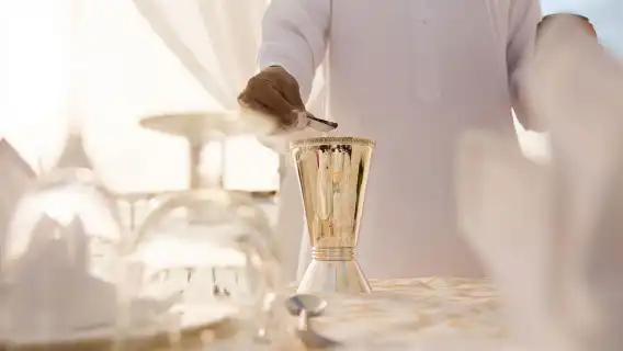 杜拜七星帆船酒店 AL MAHARA海底餐廳/AL IWAN自助/天空餐廳可選 午餐晚餐自助餐