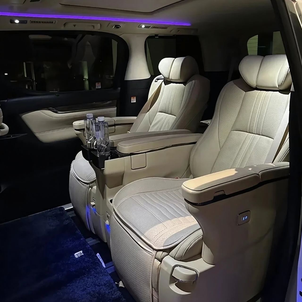 Cross-border transfer in Greater Bay Area, Hong Kong transfer service: Macau dual-plate vehicle cross-border private charter for Shenzhen/Guangzhou/Macau/Zhuhai/Hong Kong airport and hotel port transfers