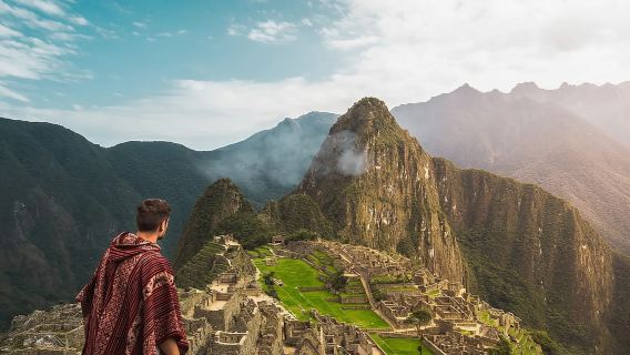 Cusco: Machu Picchu-Sonnenuntergangstour mit Zug- und Bustickets