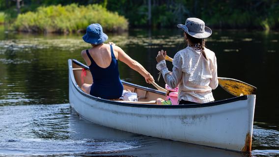 Flores, Peten: Gemeinsamer einfacher Transfer nach Rio Dulce, Izabal