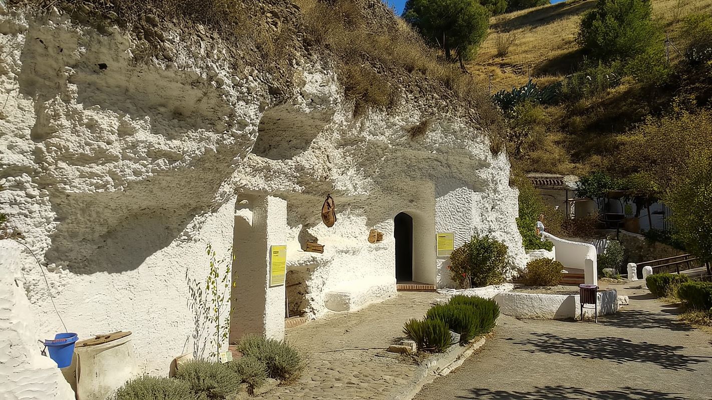 Sacromonte Caves Museum Admission Ticket