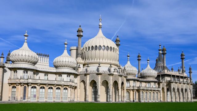 lawatan sehari dari London, United Kingdom ke Istana Diraja Brighton + Tebing Putih Seven Sisters + Dermaga Brighton