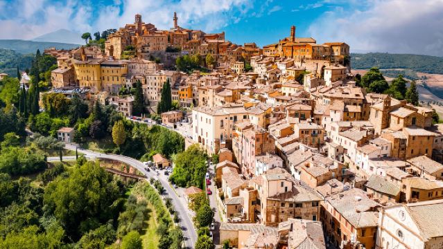 Montepulciano Gran Tour by Panoramic Electric Mini-Bus