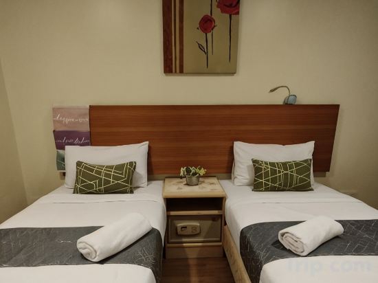SCC Hotel Room Type - Standard Twin