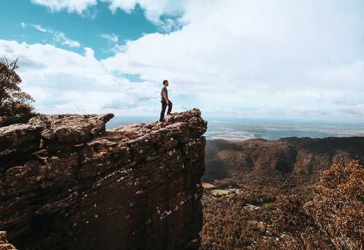 Melbourne Grampians National Park 1-day tour [Canyon hike + MacKenzie Falls + Boroka Lookout] AUD 154