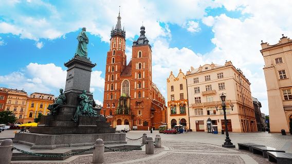 Krakow: Private City Tour by golf cart/buggy