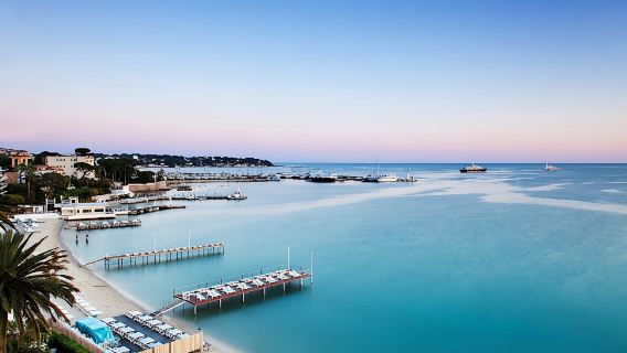 Private half-day tour of the French Riviera