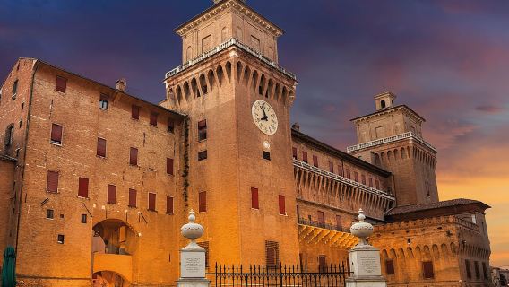 Ferrara Walking Tour with Audio and Written Guide