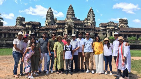 Tour Hướng Dẫn Tham Quan Nổi Bật Angkor Wat và Ngắm Bình Minh với Dịch Vụ Đón Trả Tại Khách Sạn