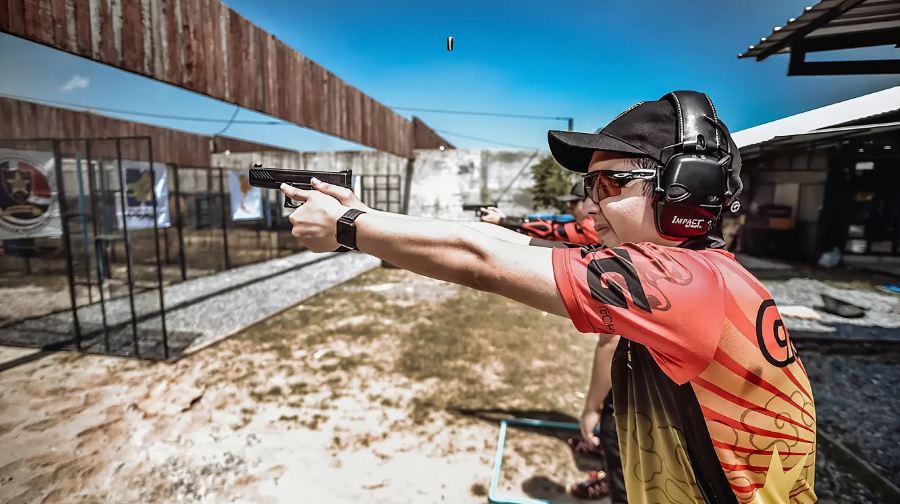 清邁湄林333射擊場/槍火實彈射擊俱樂部700 Year Shooting Range真槍靶場打槍體驗泰國真人CS