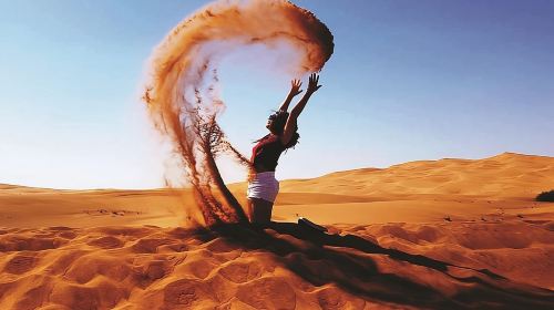 Private 4Hours Red Dunes Safari Camel Ride ,Falcon & Dune Thrills 8