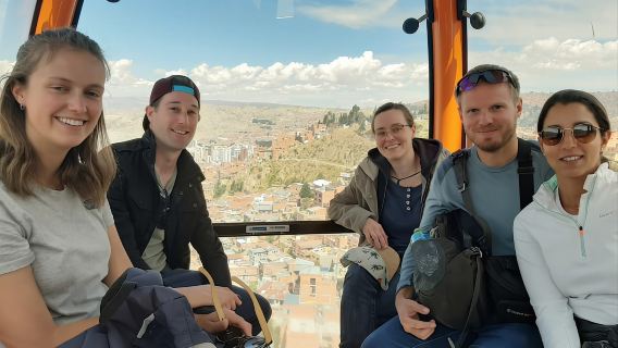 La Paz và El Alto: Đi cáp treo và đi bộ