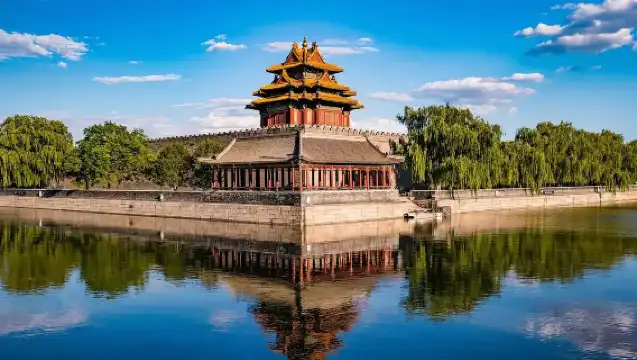 北京故宮博物院+百年守護特展深度遊【門票+午門特展】導覽歷史