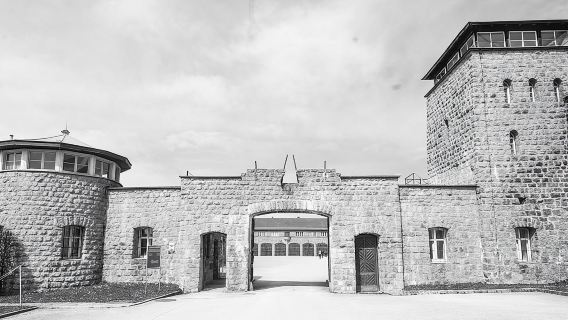 KZ Mauthausen Private Trip from Linz