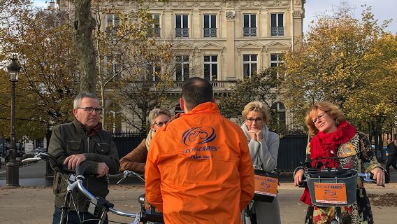 Secret Bike Tour in Paris
