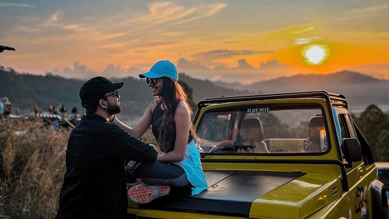 Mount Batur Half-Day Tour: Optional Meeting Point/Hotel Pickup + Includes 4WD Jeep + Includes Photographer