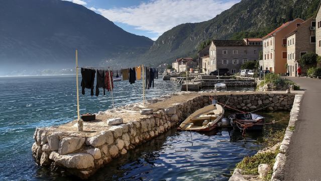 Montenegro & Bosnia in 1day: 2 Countries Day Tour from Dubrovnik