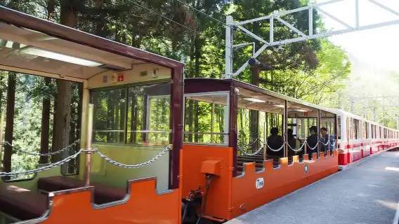 金沢発:黒部峡谷&宇奈月温泉 1日ツアー