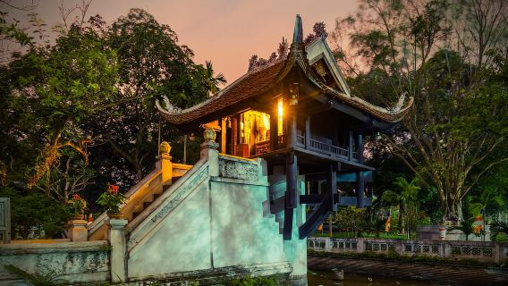 ハノイ：昼食付き終日市内観光ツアー