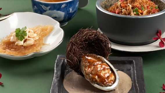 Bon d'achat de 100 SGD pour le restaurant Feng Shui Inn à Resorts World Sentosa à Singapour