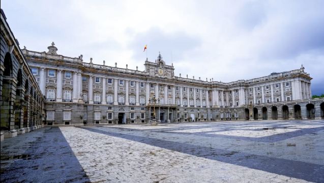 西班牙馬德里｜旅遊陪同翻譯｜展會｜商務考察洽談｜自由行地接｜接機（可私人訂製）