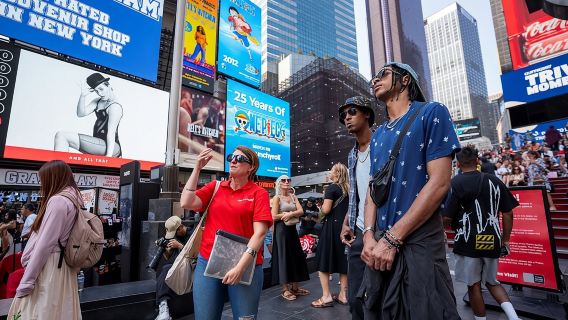 NYC: Broadway Behind The Scenes Including Studio Visit