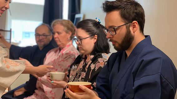 Kyoto-Style 1-Hour Traditional Japanese Tea Ceremony