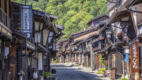 Lawatan 1 Hari Dari Nagano ke Istana Matsumoto dan Narai-Juku