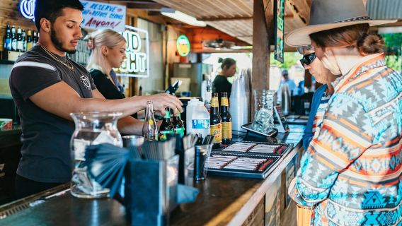 Bulverde: Vé vào cửa chung cho buổi diễn Rodeo vào tối thứ Bảy