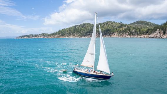 Magnetic Island: crociera in barca a vela con pranzo