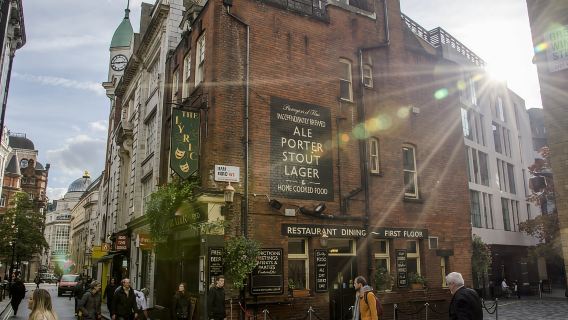 London Soho District - Guided Walking Tour 12 guests 2,5h