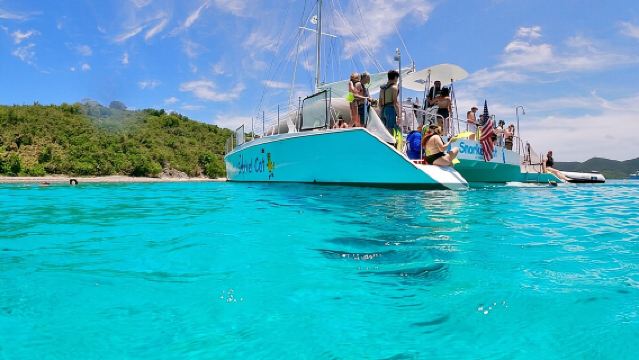 Snorkel Cat All Inclusive Adventure