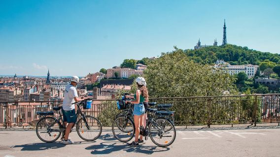 Lyon: 2-Hour Panoramic E-Bike Tour