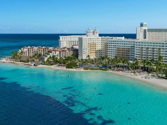 Dreams Sands Cancun Resort & Spa - All Inclusive - Tap to explore photos