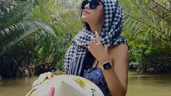 ホーチミン発｜メコン川日帰りツアー【永長寺 + ココナッツの森ボート体験 +英語ガイド +少人数グループ選択可】