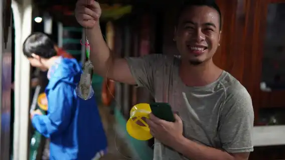 富國島日落燒烤與夜釣魷魚之旅含海鮮晚餐