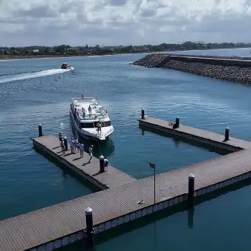 バリ島/サヌール発：ギリT・エア・ロンボク行き高速船片道 | Trip.com