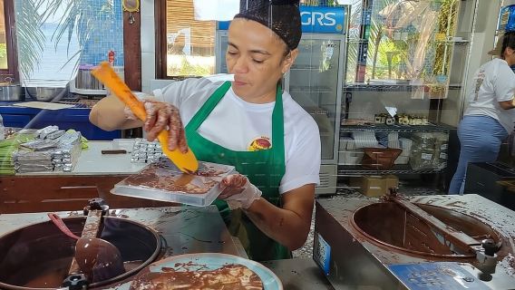 Roatan:Private,Monkey Sloth Chocolate and Rum sample