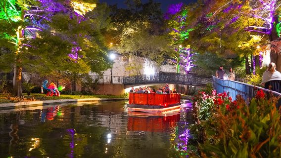 San Antonio Premium Night Driving Tour with Riverwalk Boat Cruise