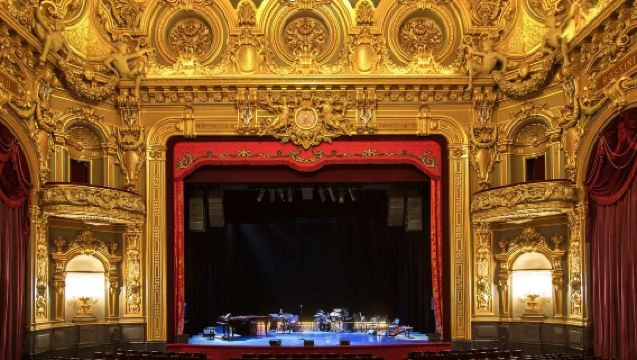 Pemandangan Nice dengan sewaan peribadi ke Monaco