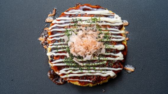 Osaka Cooking Class: Okonomiyaki &Japanese cuisines experience