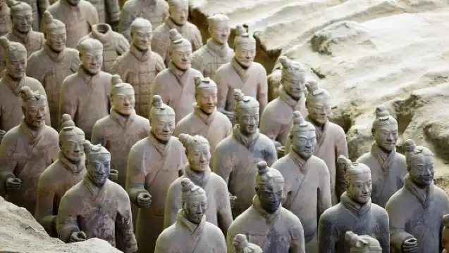 【包車遊】兵馬俑+秦始皇帝陵博物院-麗山園一日遊/英文導遊/油潑麵製作/漢服