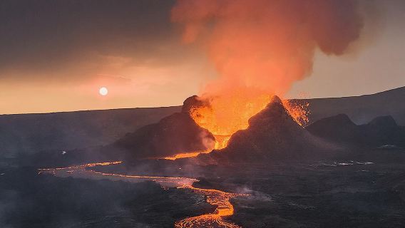 Iceland Fagradalsfjordur Volcano and Blue Lagoon one-day tour with Hot Springs and Lava Field Round-trip