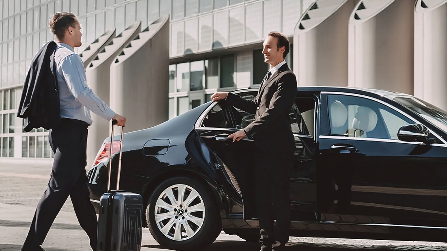 杜拜包車|可定制行程 阿布扎比包車|可選中/英司機 諮詢優惠