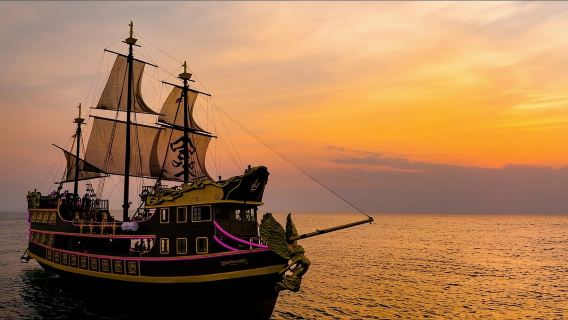เรือโจรสลัดไข่มุกดำ พัทยา