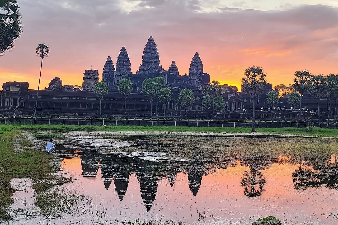Siem Reap Shared Full-Day Guided Tour of Angkor Temples
