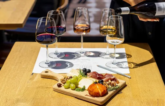 波特酒品鑑體驗及葡萄牙小吃拼盤