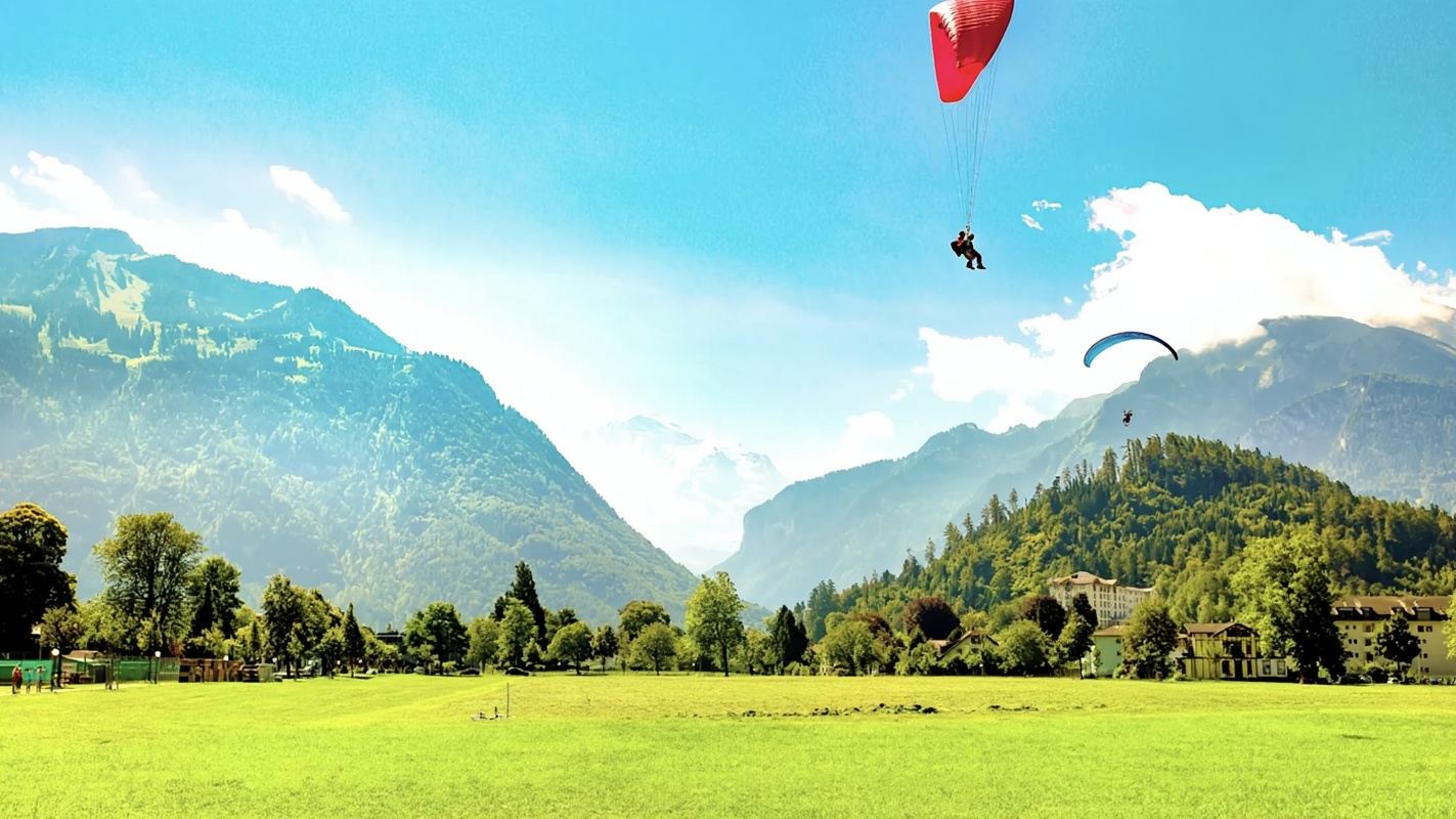瑞士因特拉肯+滑翔傘+布里恩茨湖一日遊【中文專車-舒適純淨】
