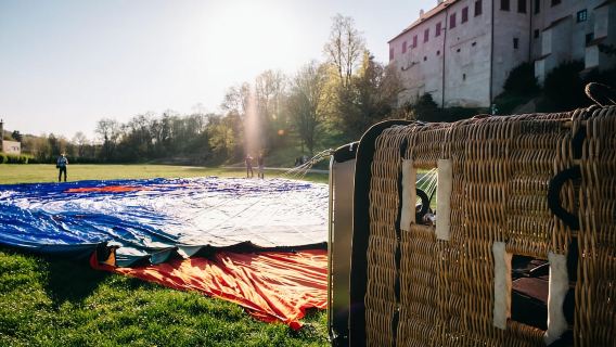 From Prague: Hot Air Balloon Ride with Champagne and Snacks