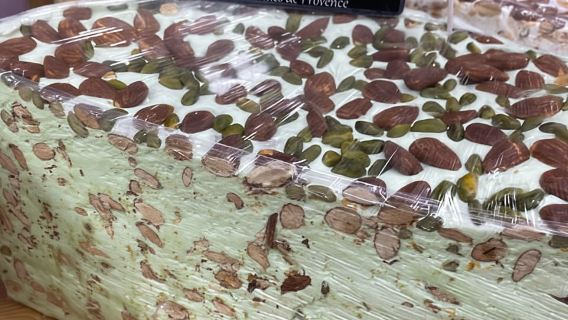 Aix-en-Provence: Guided Foodie Tour with Tastings
